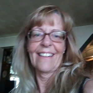 Meet your Posher, Christie